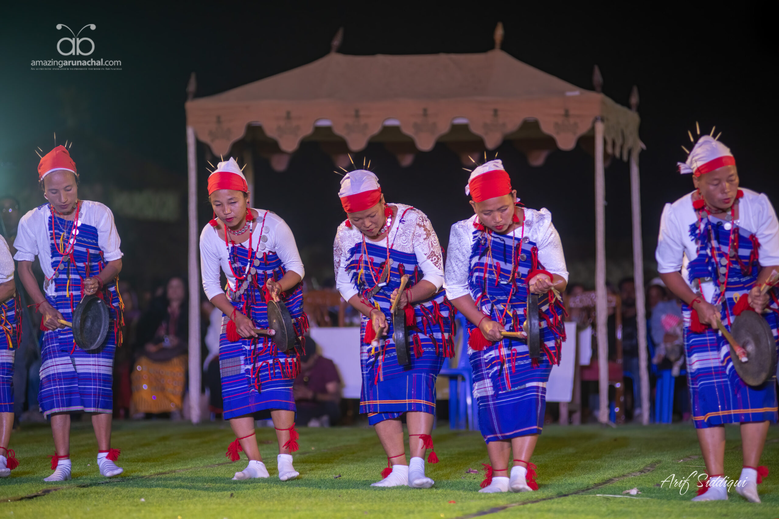 Arunachal women dancing